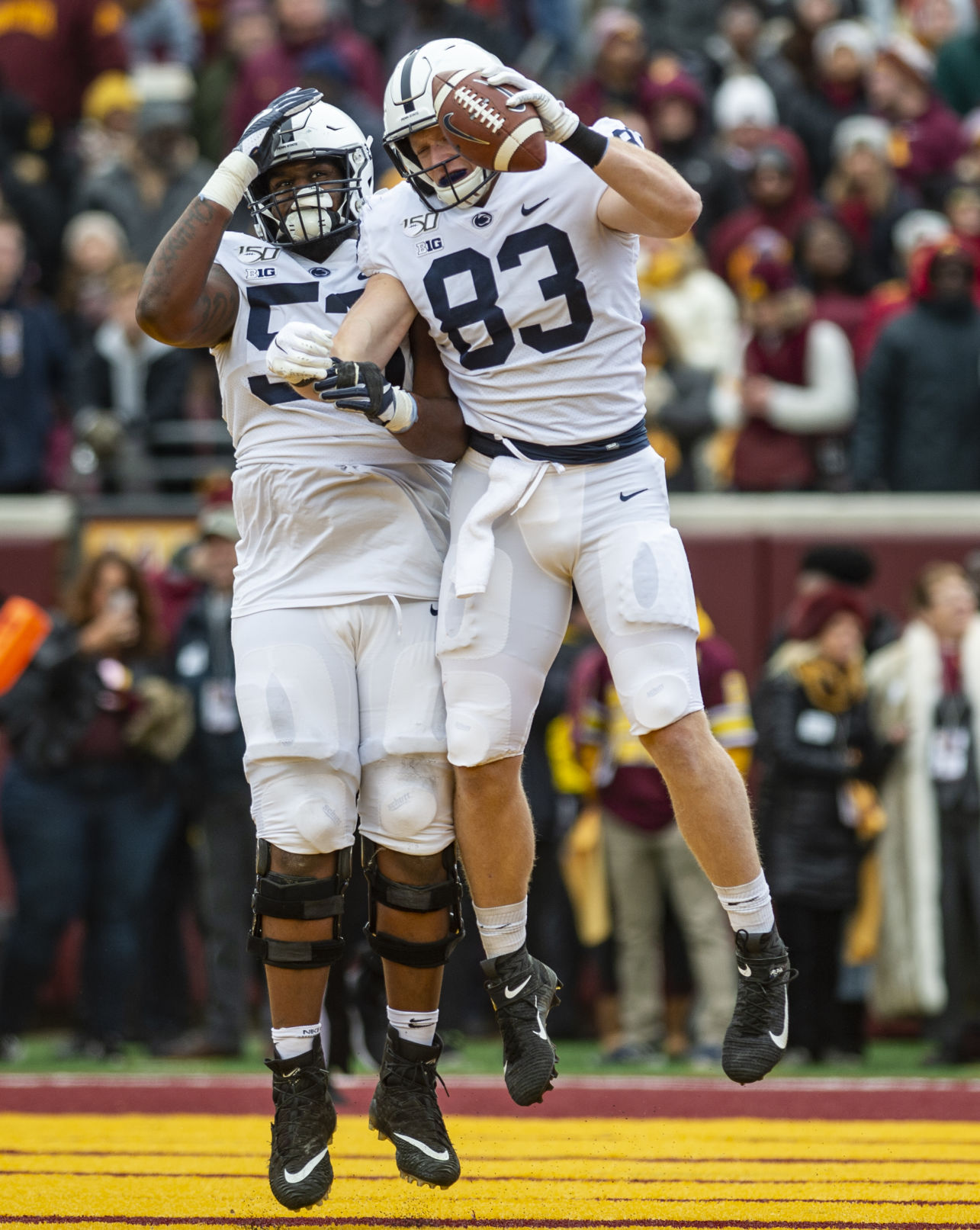 Penn State vs Minnesota, Tight end Nick Bowers (83)